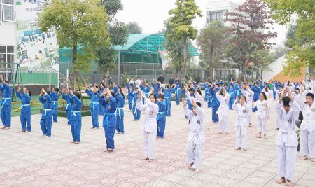 Đồng Diễn Võ Thuật | TRƯỜNG TIỂU HỌC VÀ TRUNG HỌC CƠ SỞ VICTORIA THĂNG LONG | Kimchi Media